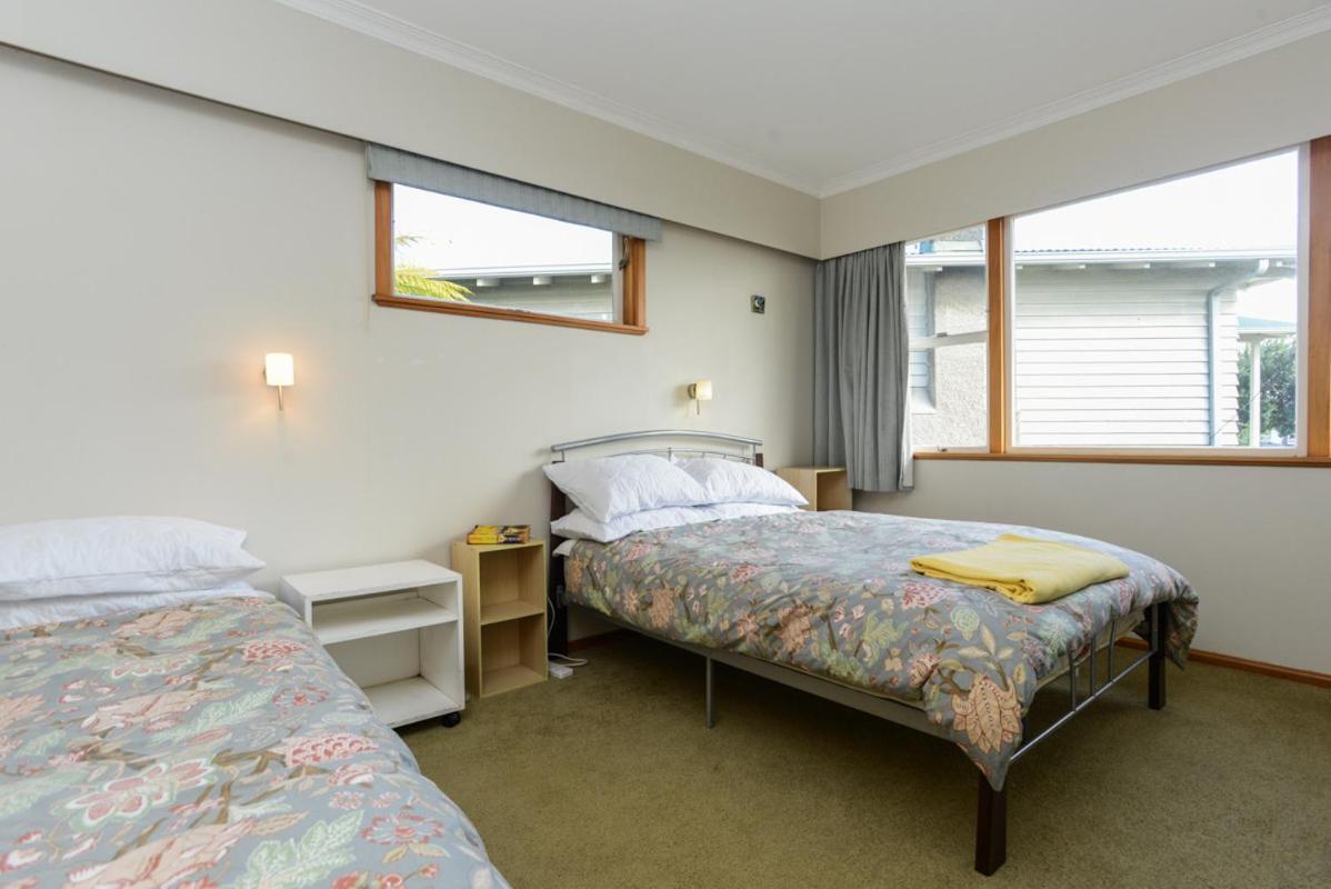 Breakwater Cottage - Napier Holiday Home Buitenkant foto