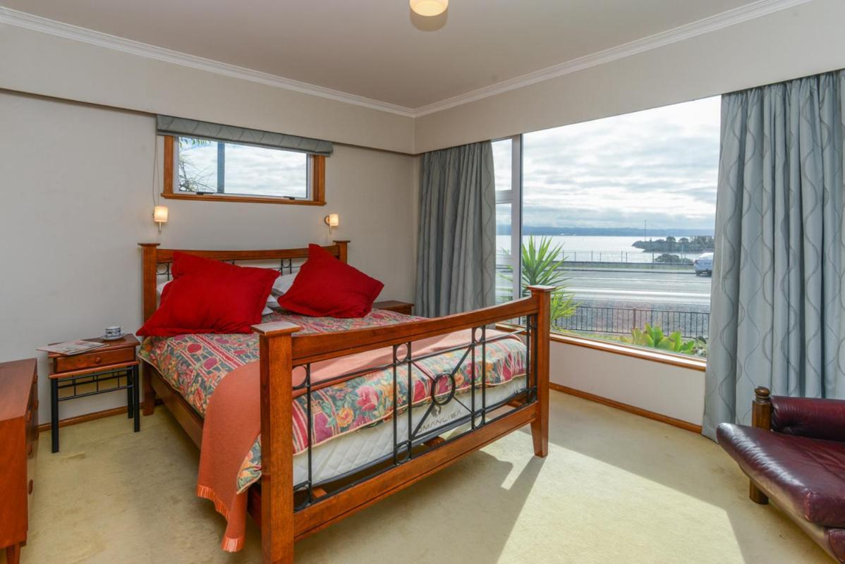 Breakwater Cottage - Napier Holiday Home Buitenkant foto